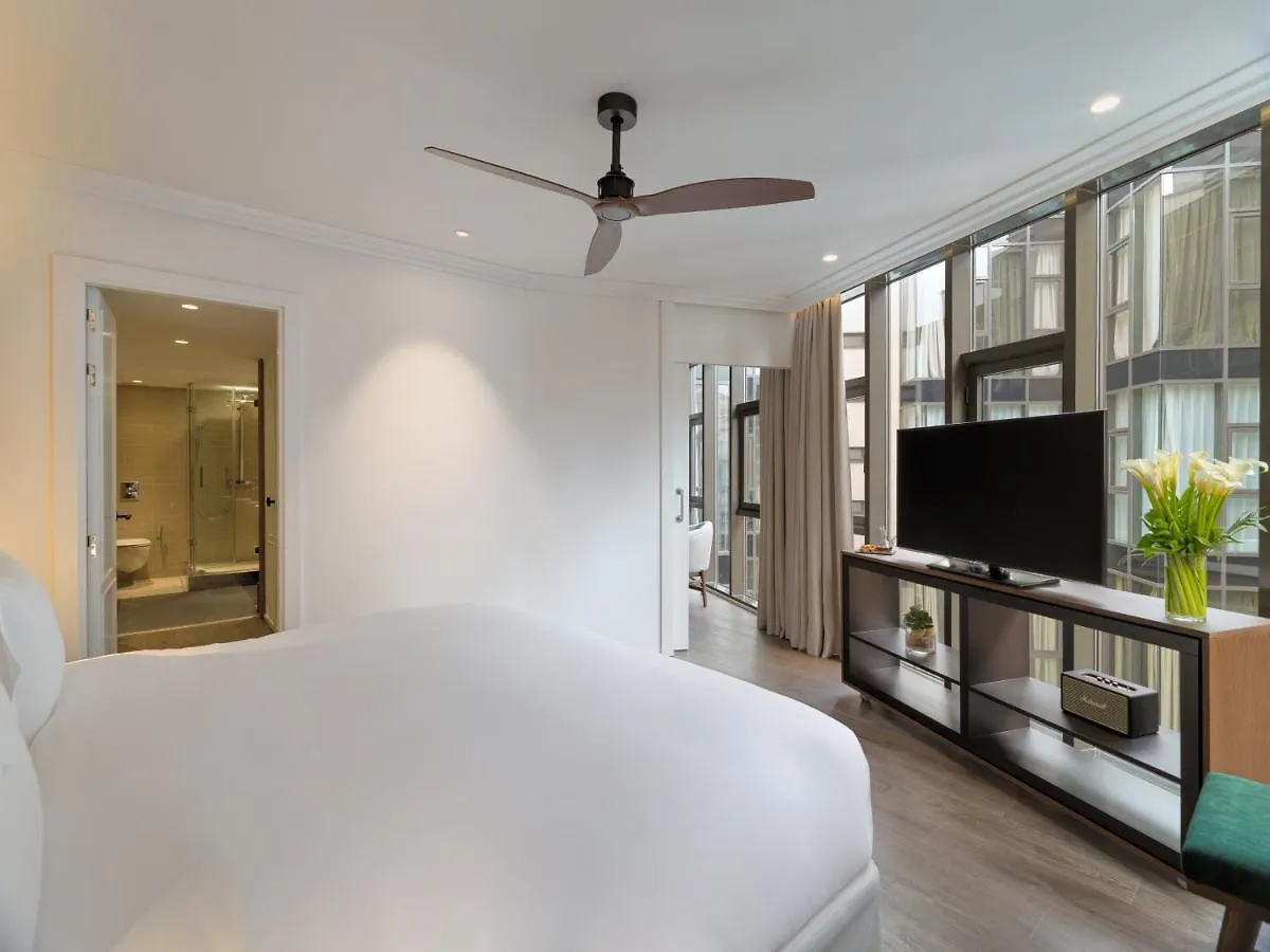 H10 Casanova Hotel Barcelona 4*,